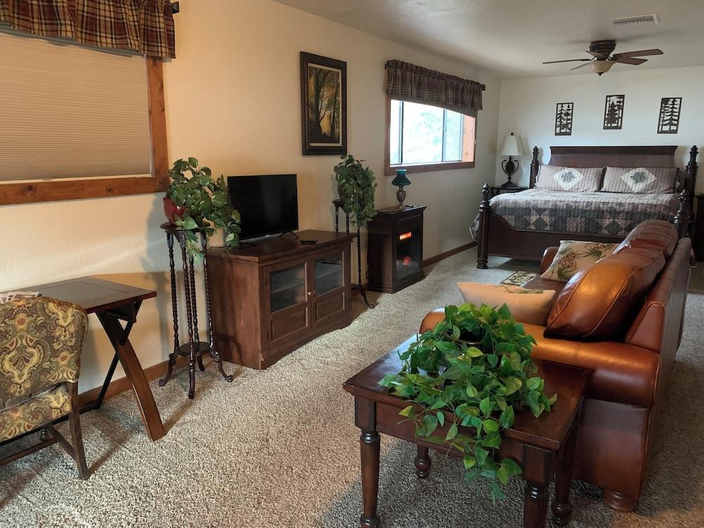 Beeline Guest House photo 35