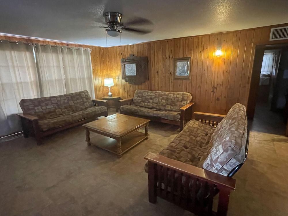 Thunderbird Resort & Event Center photo 32