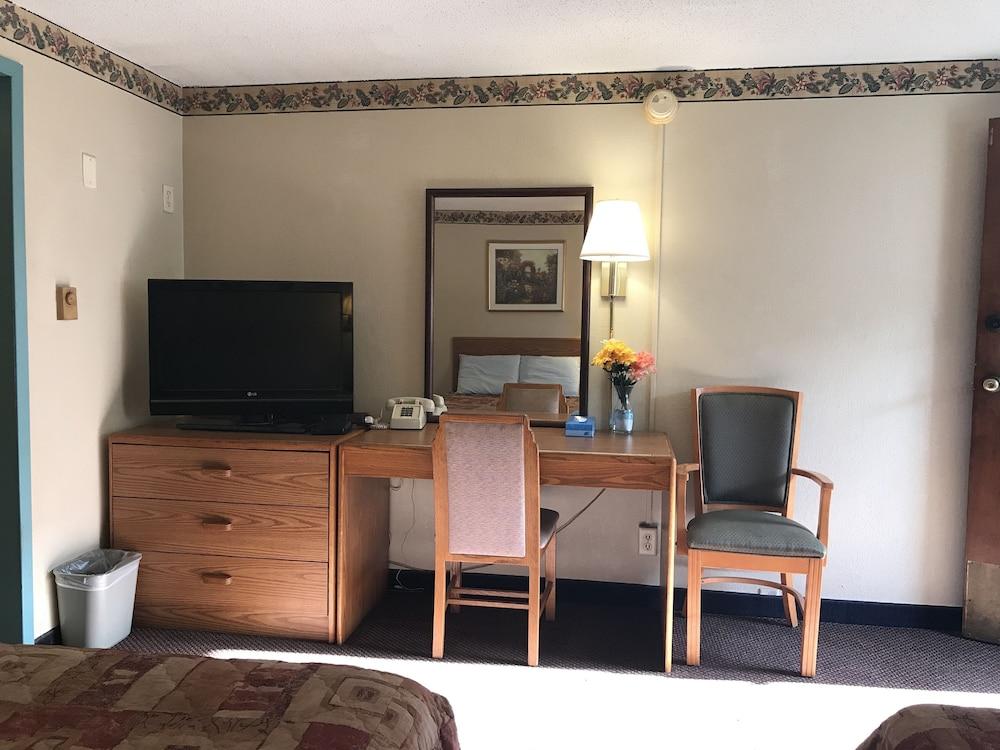 West Motel photo 20