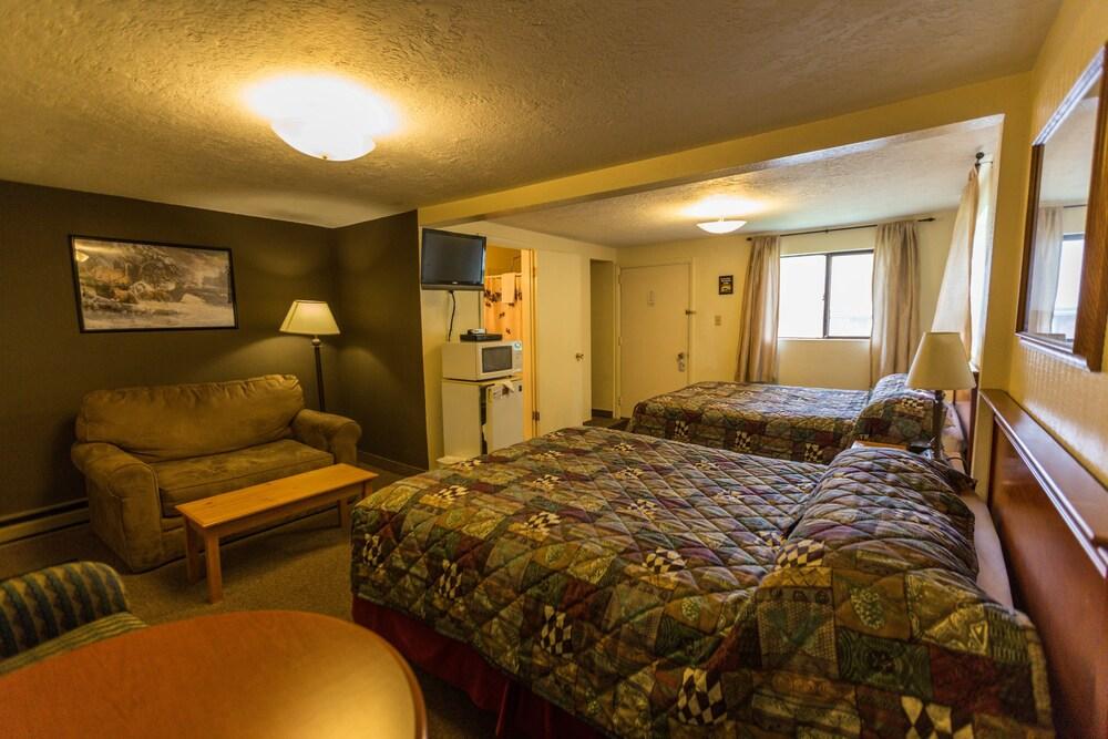 Falls Motel photo 44