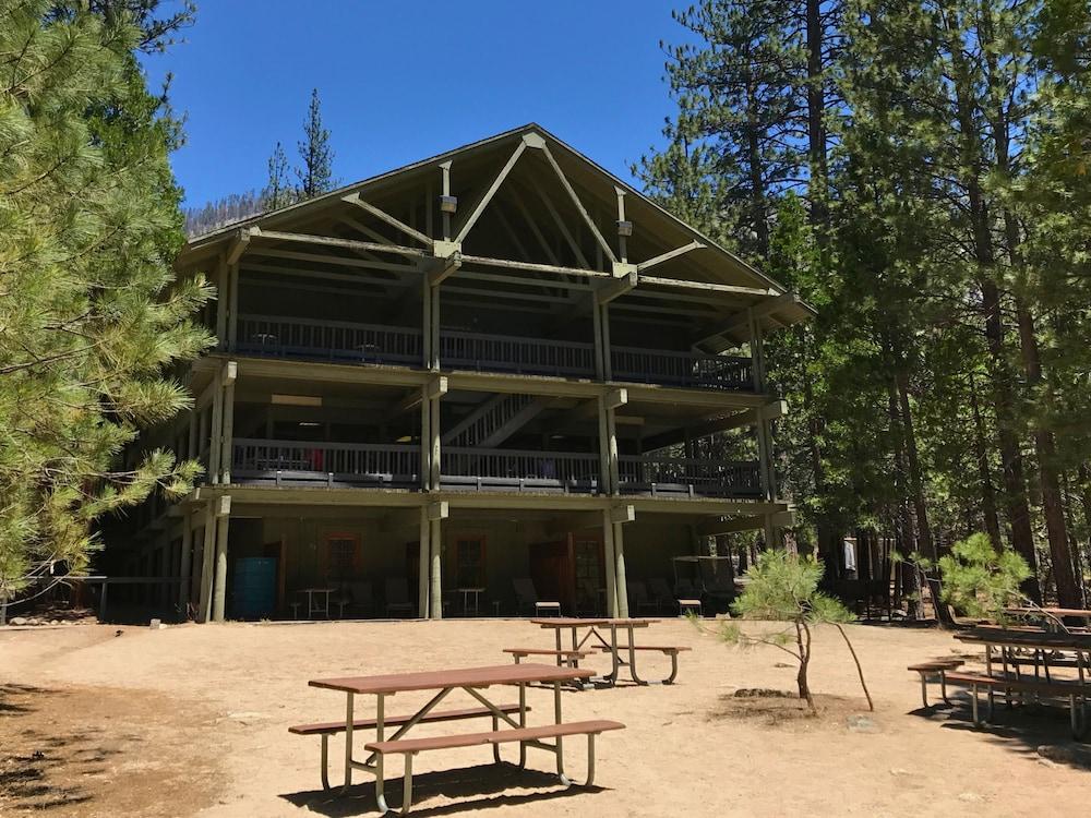 Cedar Grove Lodge photo 21