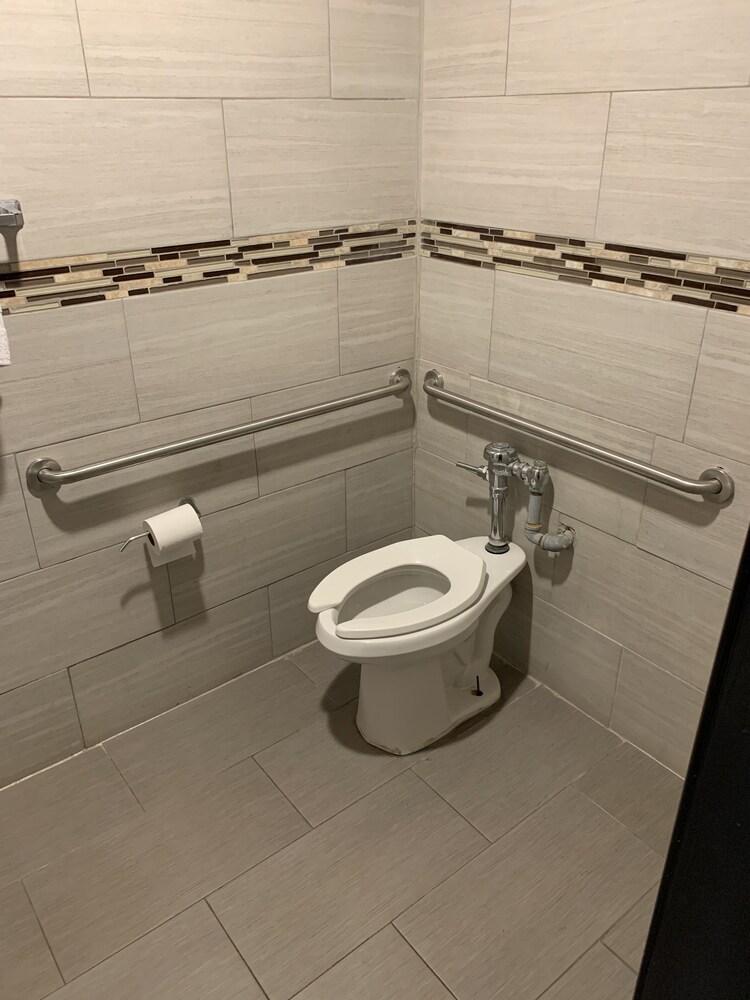 Western Inn photo 20