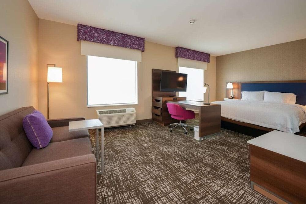 Hampton Inn & Suites Aurora South Denver photo 17
