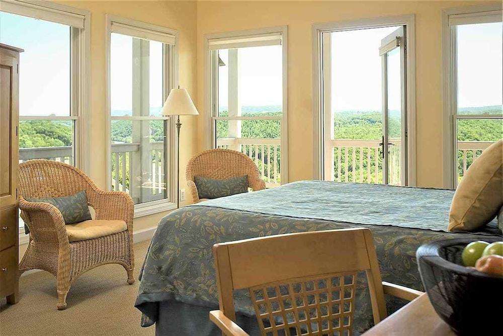 Inn at Riverbend photo 27