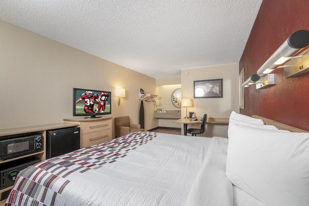 Red Roof Inn Mystic - New London photo 12