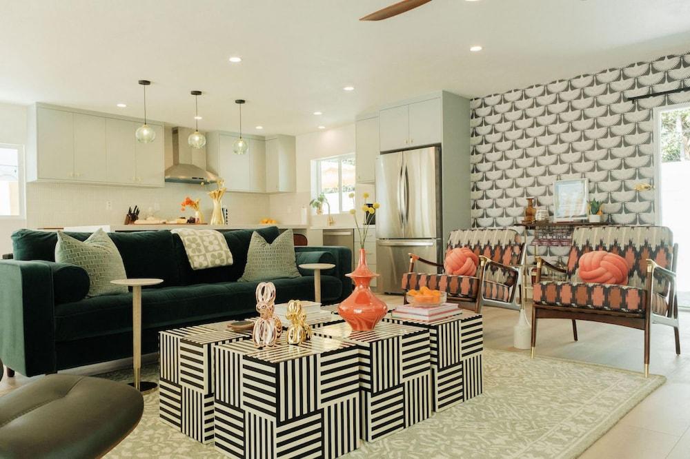 Mod Suite photo 9