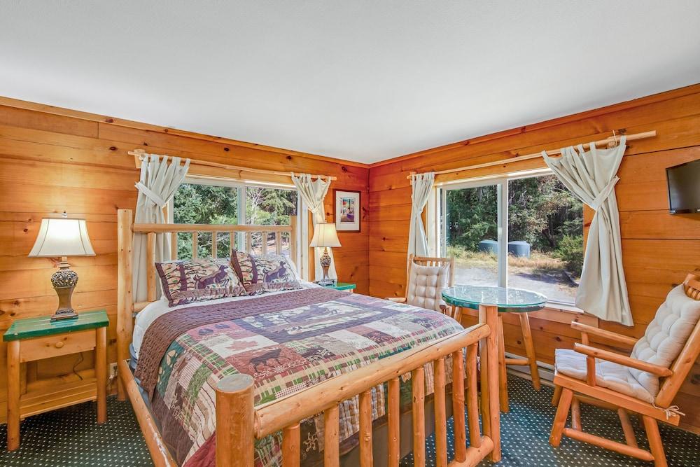 Deer Harbor Inn photo 94