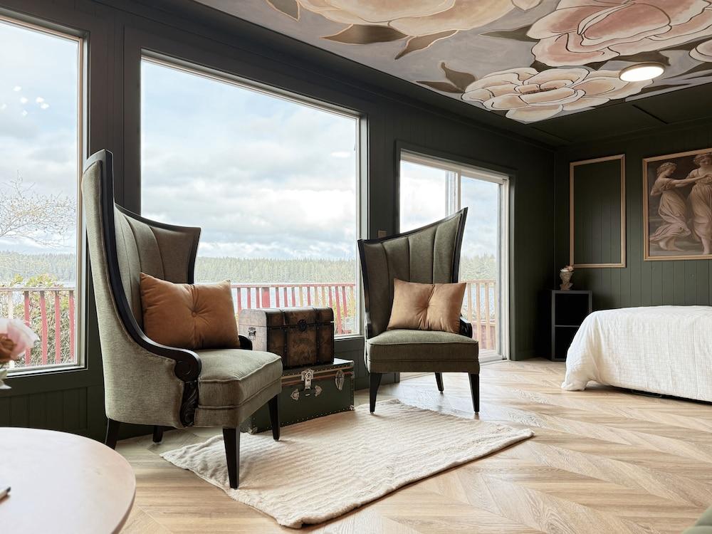 The Florentine Waterfront Hotel photo 69