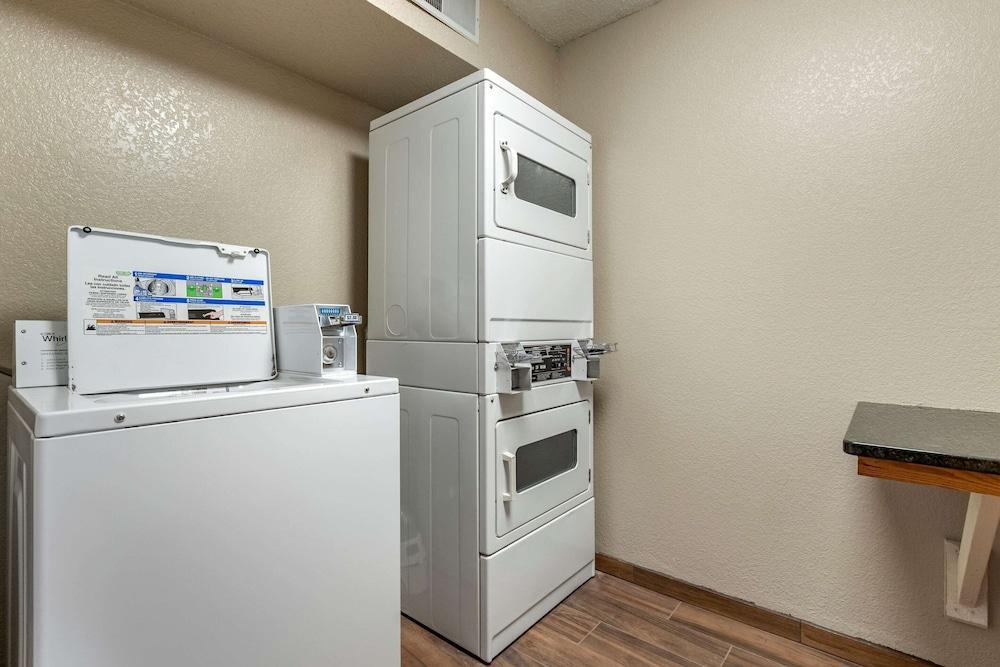 Quality Inn Creston photo 30