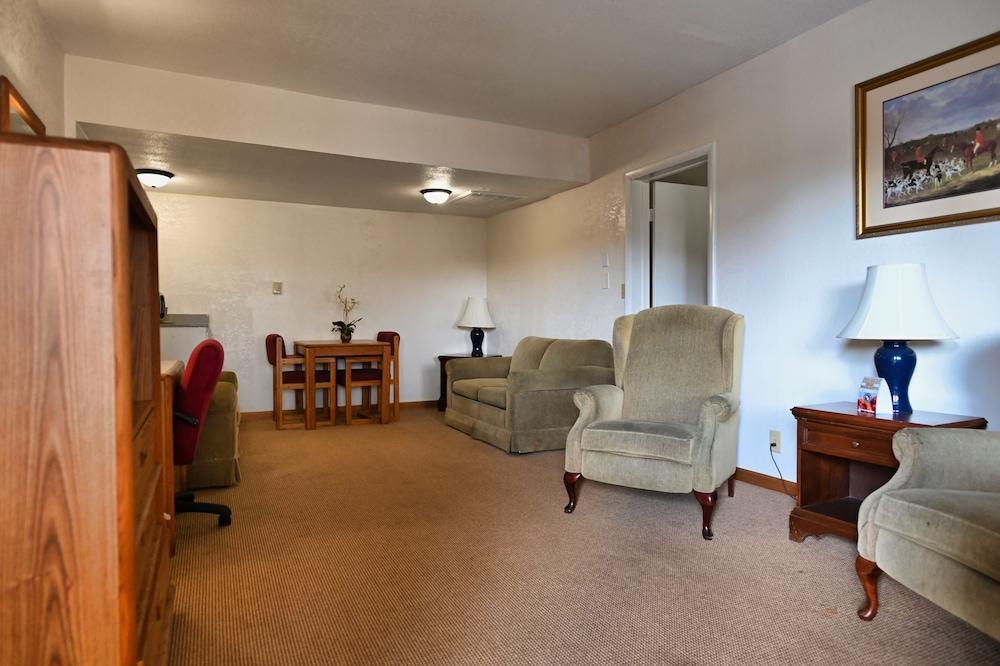 Campus Inn photo 5