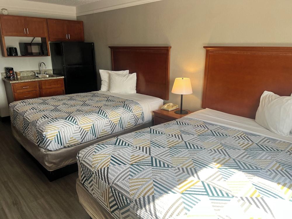 Home Place Suites photo 13