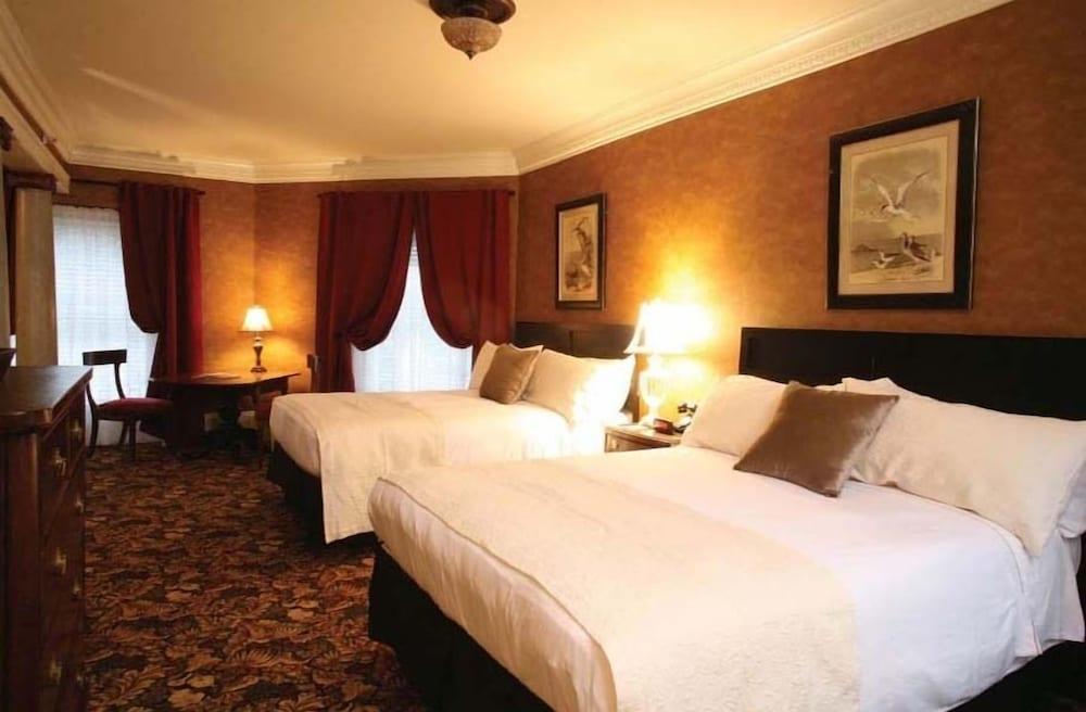 The Martha Washington Inn And Spa photo 21