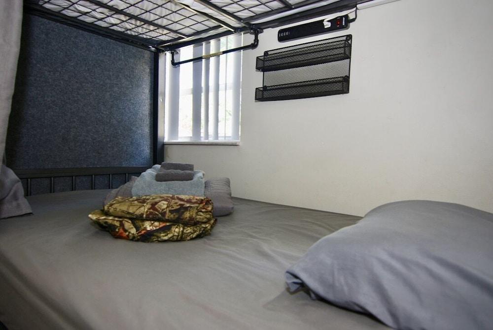 Sheridan Hostel photo 18
