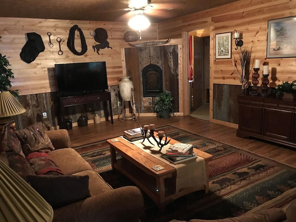 Nacoochee Valley Lodge photo 77