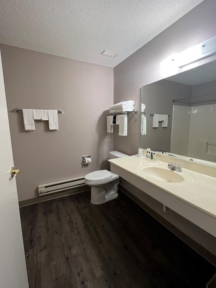 Country Inn Walker photo 19