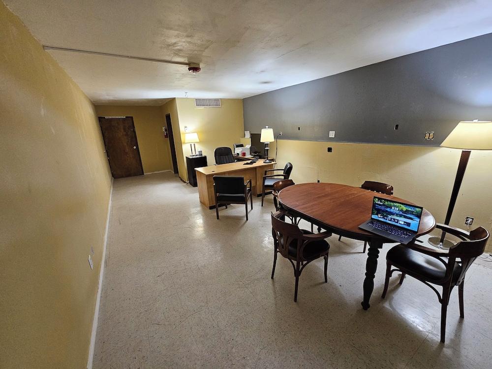 Clarion Inn & Suites Roswell photo 38