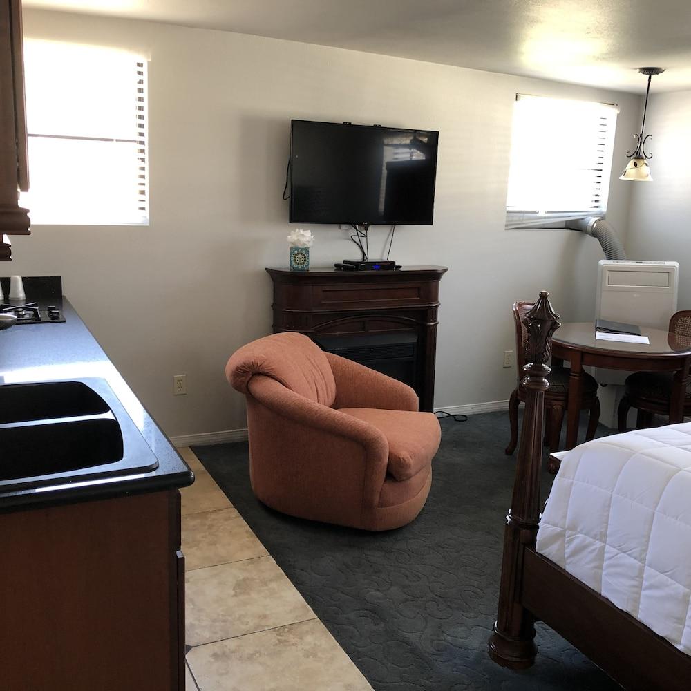 Seacrest Inn photo 68