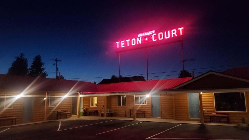 Teton Court Motel photo 17