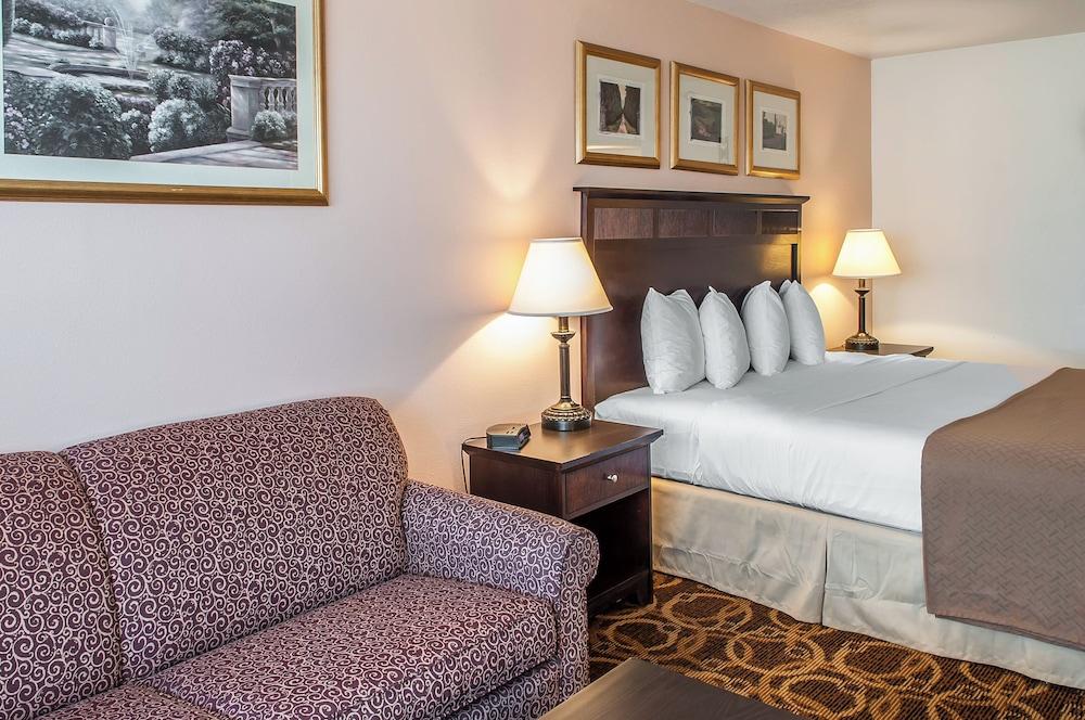Premier Extended Stay Hobbs photo 5
