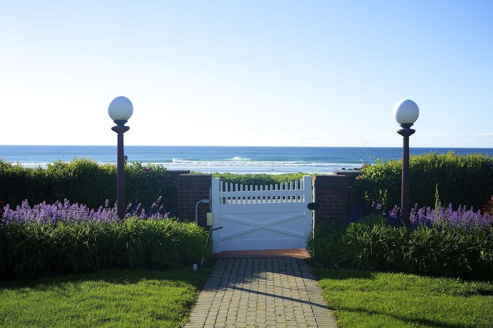Anchorage Inn and Resort photo 32
