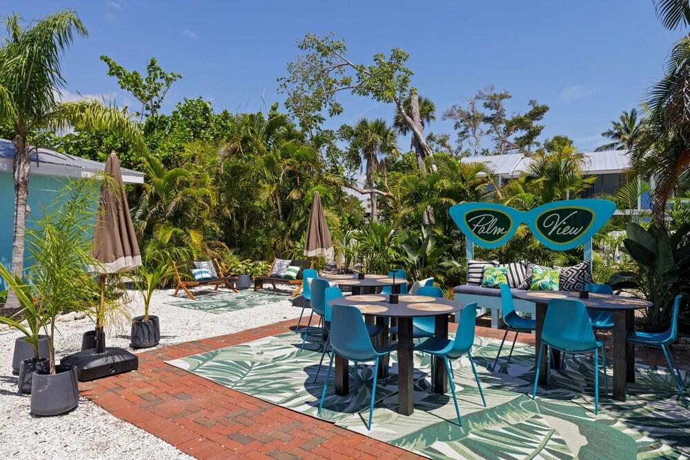 THE Palmview AND Sandpiper Inns photo 14