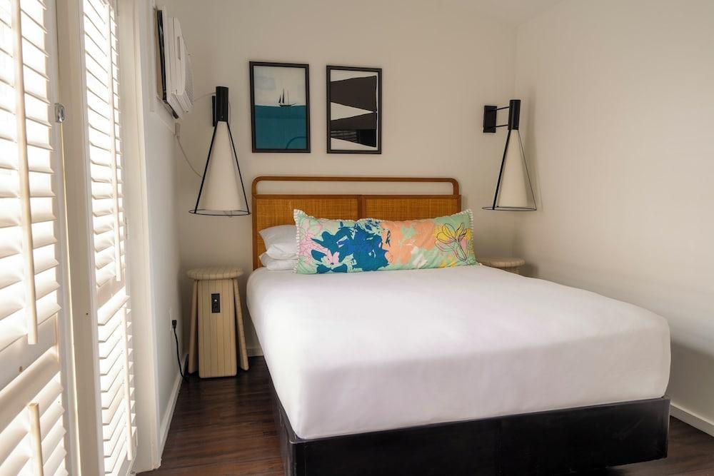 Ella's Cottages - Key West Historic Inns photo 8
