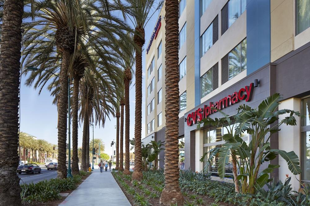 SpringHill Suites by Marriott at Anaheim Resort/Conv. Cntr photo 33