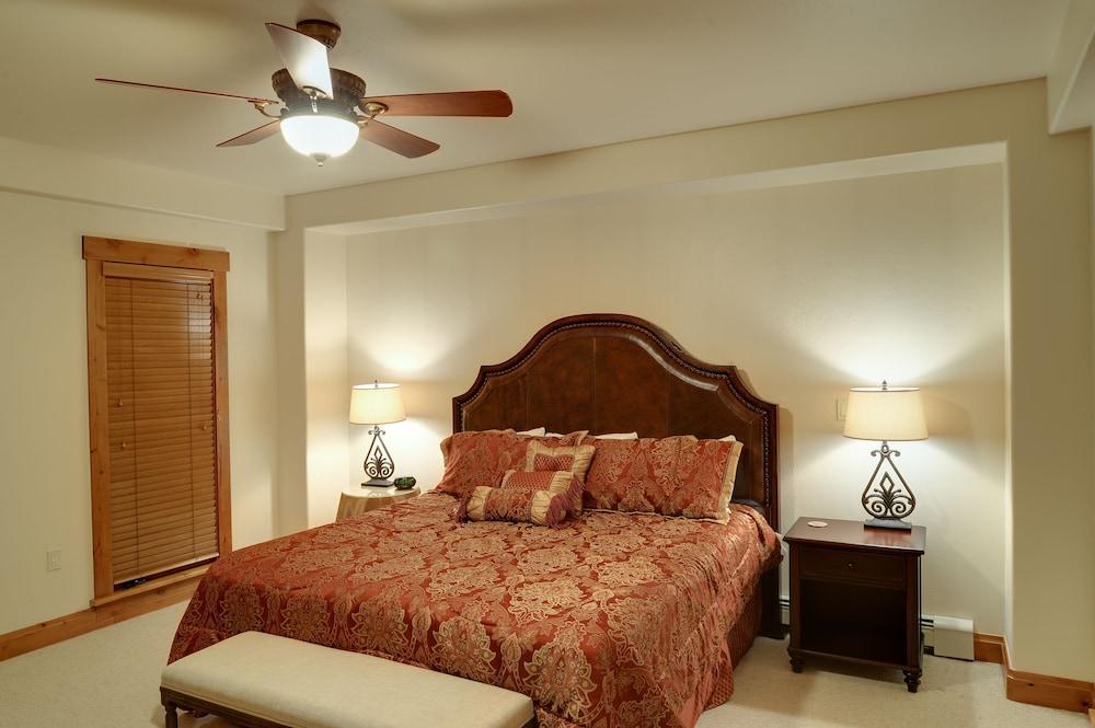 WestWall Lodge photo 9