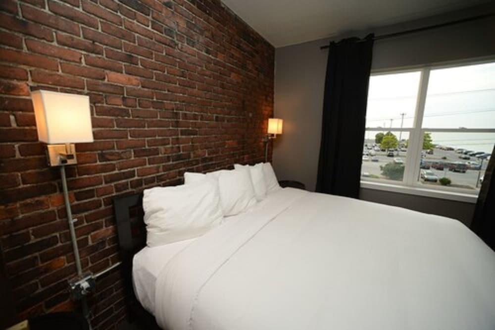 Hotel Kilbourne Downtown Sandusky photo 14
