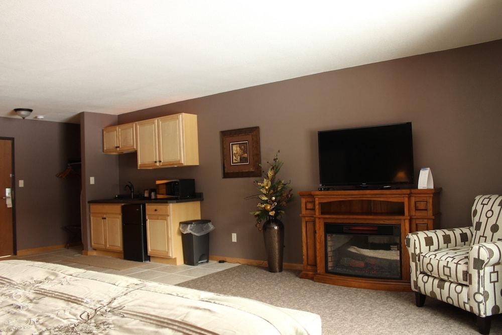 Shawano Four Seasons Hotel photo 9