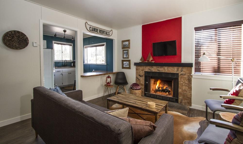 Noon Lodge at Mallard Bay photo 35