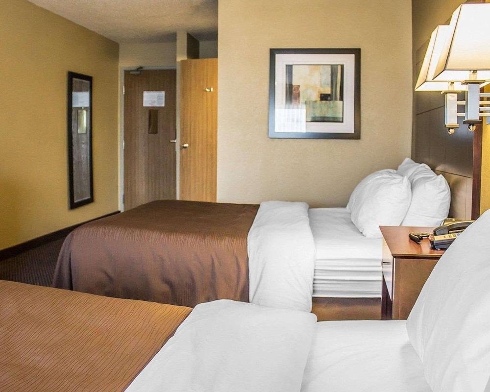 Quality Inn & Suites Sturgeon Bay photo 6