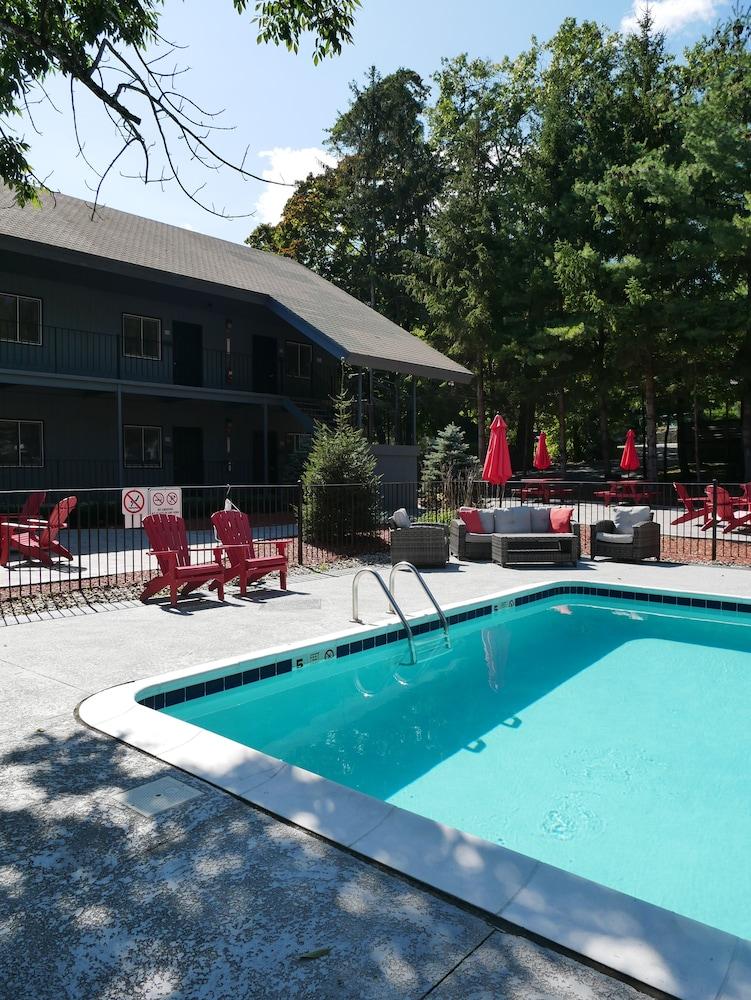 The Stone Gate Resort photo 3