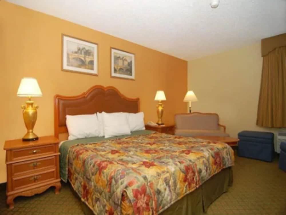 A Victory Inn Tolleson photo 7