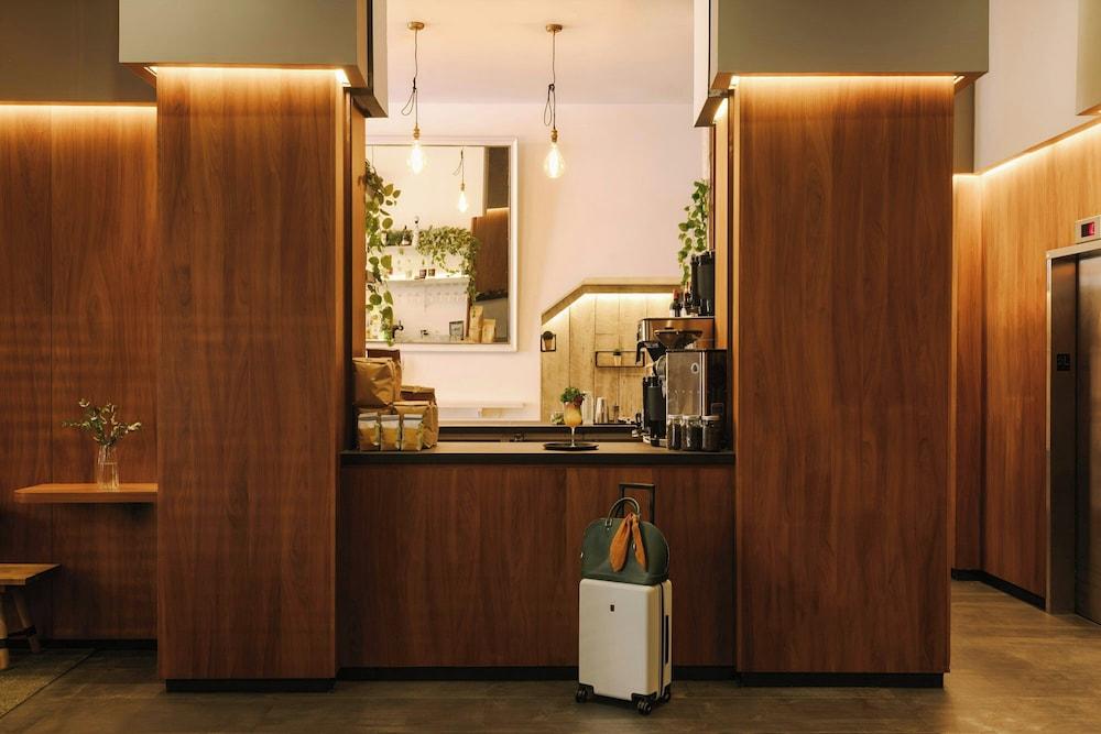 Hotel Henri NY photo 16