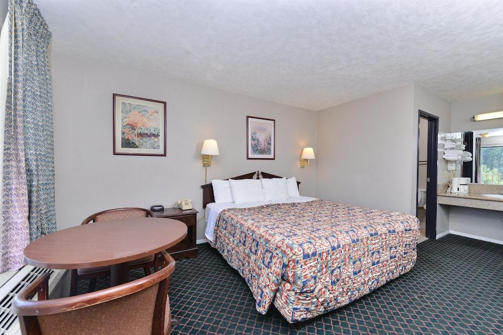 Americas Best Value Inn Augusta S photo 6