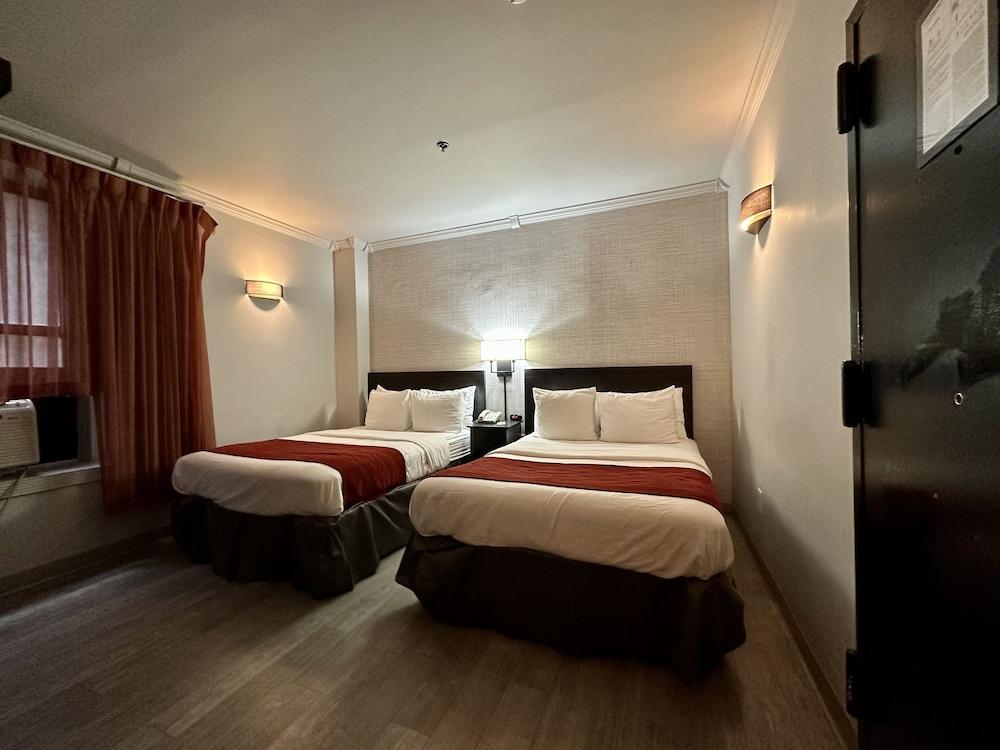 Heritage Hotel photo 7
