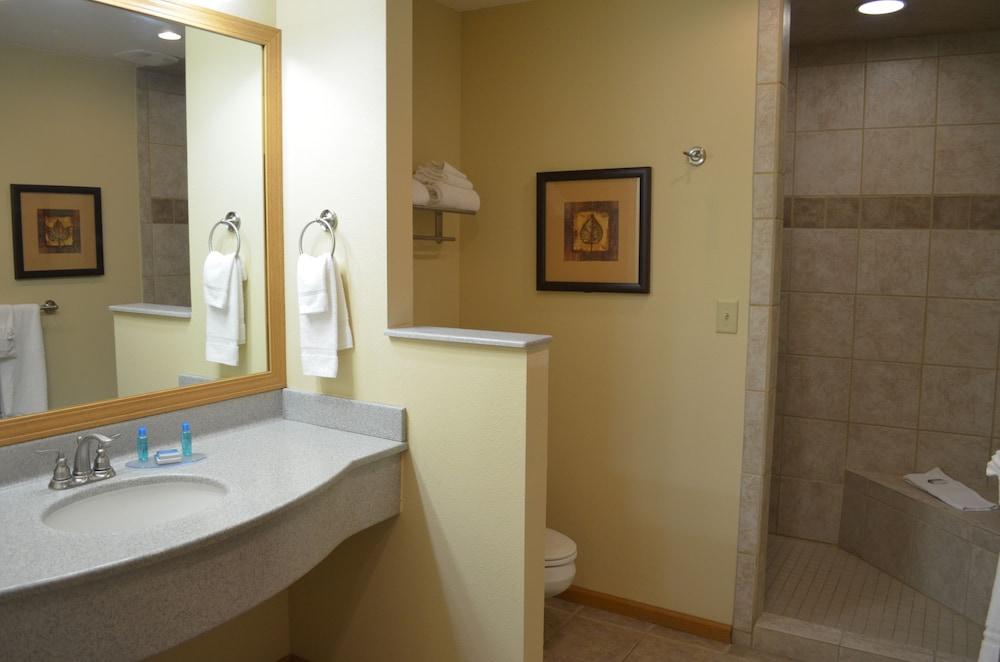 Crossroads Hotel and Event Center photo 3