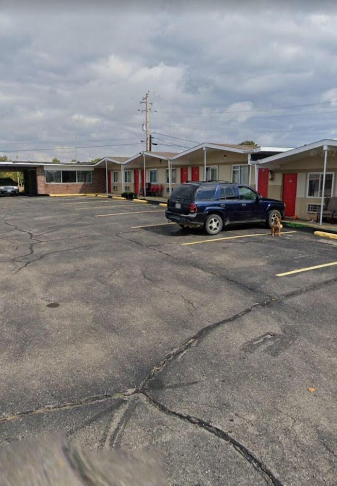 St Roberts Towne & Village Extended Stay photo 4