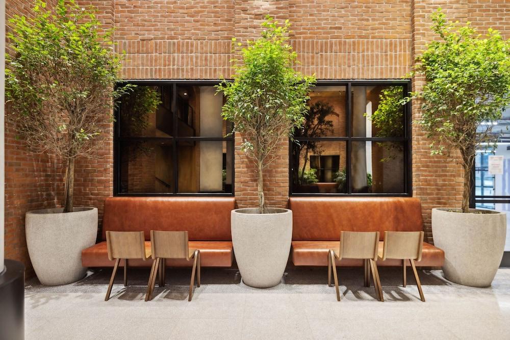 Placemakr Buzzard Point photo 61