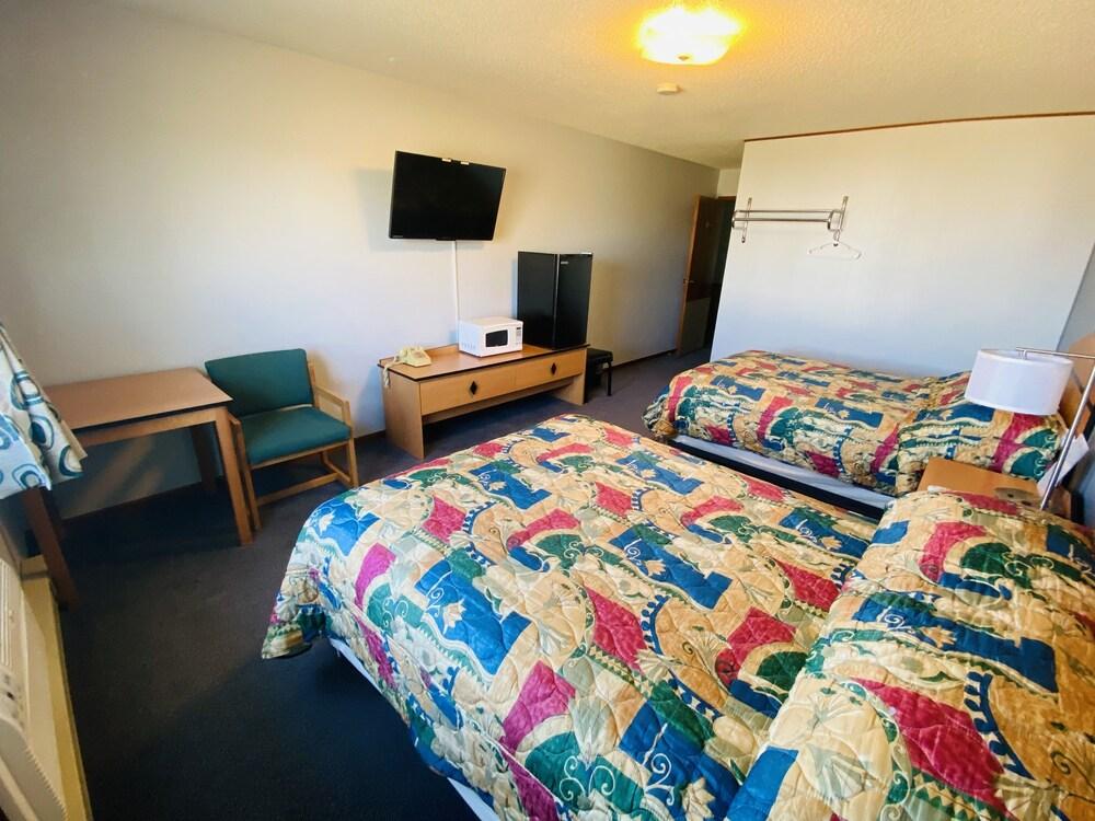Economy Inn Motel photo 2