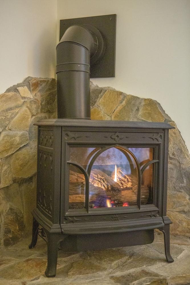 The Chimney Rock Inn & Cottages photo 13