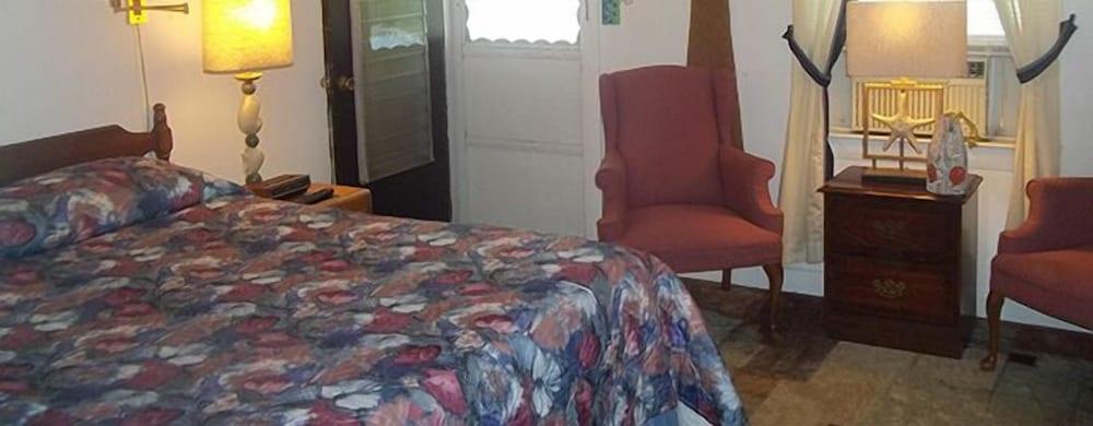 Lake Winnipesaukee Motel photo 7