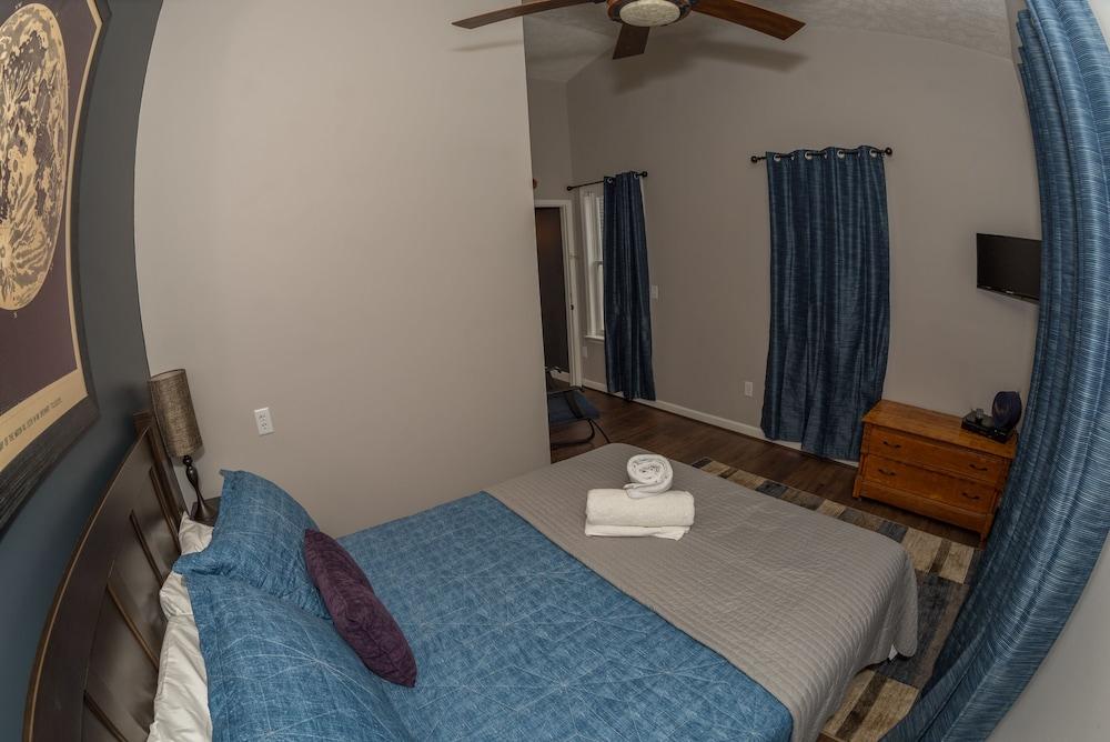 Creekside Inn photo 47