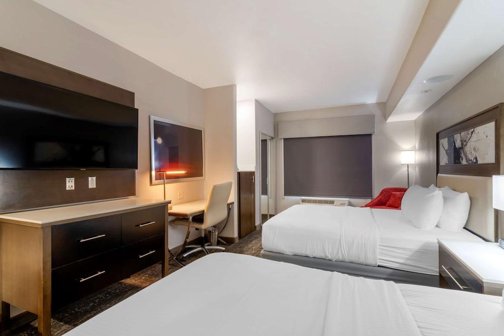 Best Western Premier Liberty Inn & Suites photo 18