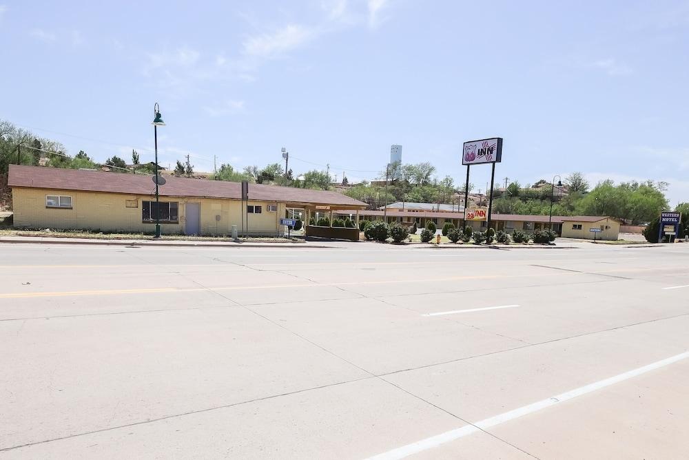 Route 66 Inn photo 21