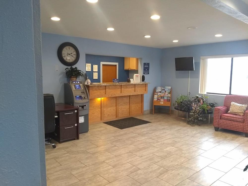Sioux City Inn photo 35