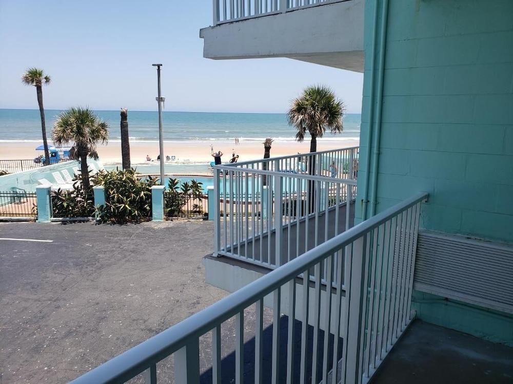 The Seascape Inn photo 38