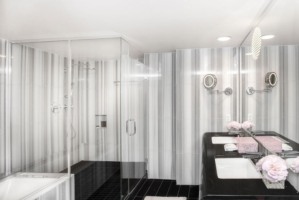 The Watergate Hotel photo 55