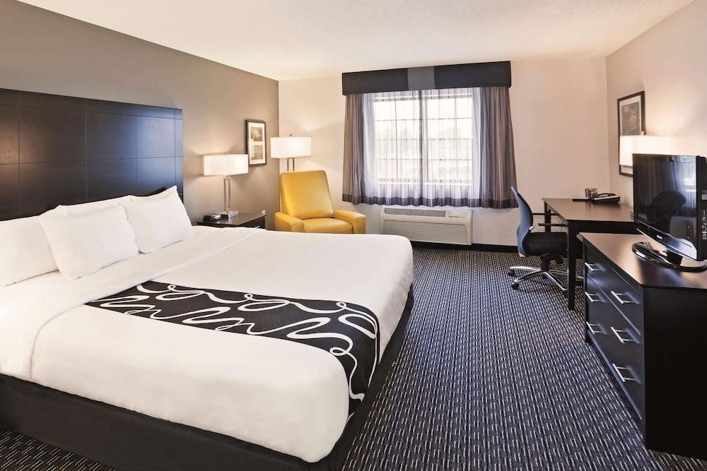 La Quinta by Wyndham Denver Englewood Tech Center photo 13